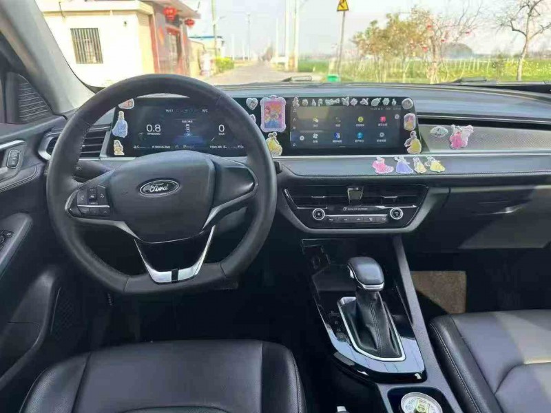 铜陵22年福特福睿斯4