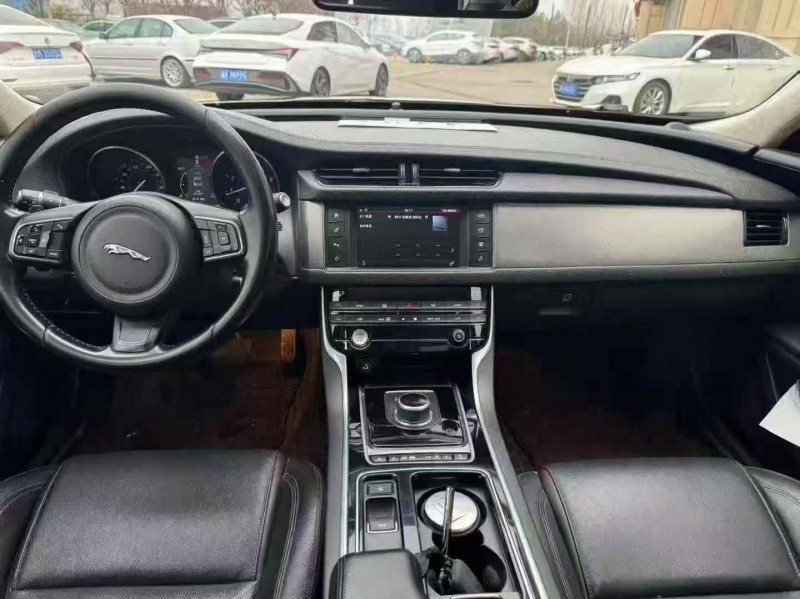 承德17年捷豹XFL5