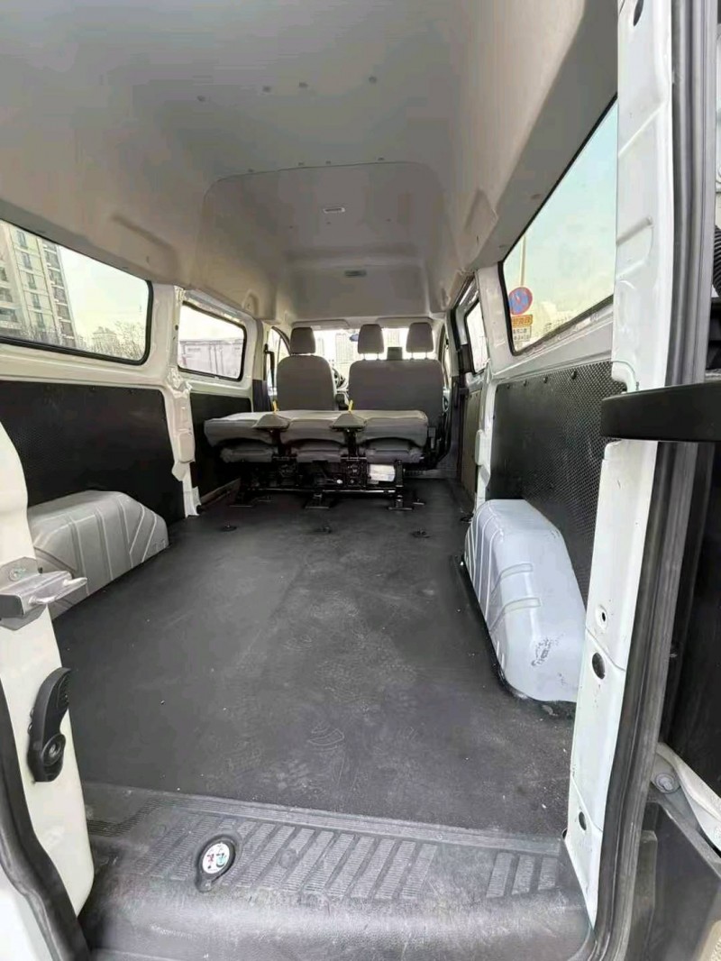 青岛22年福特全顺7