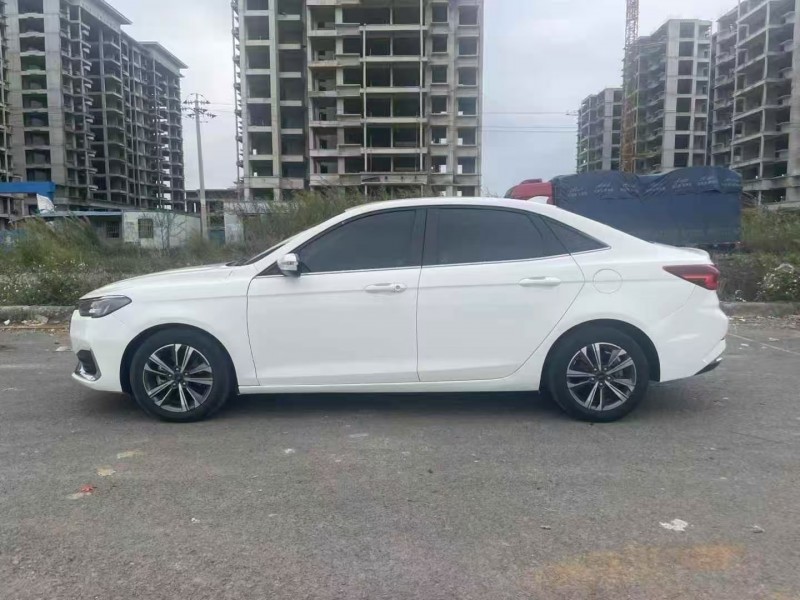 广州22年福特福睿斯6