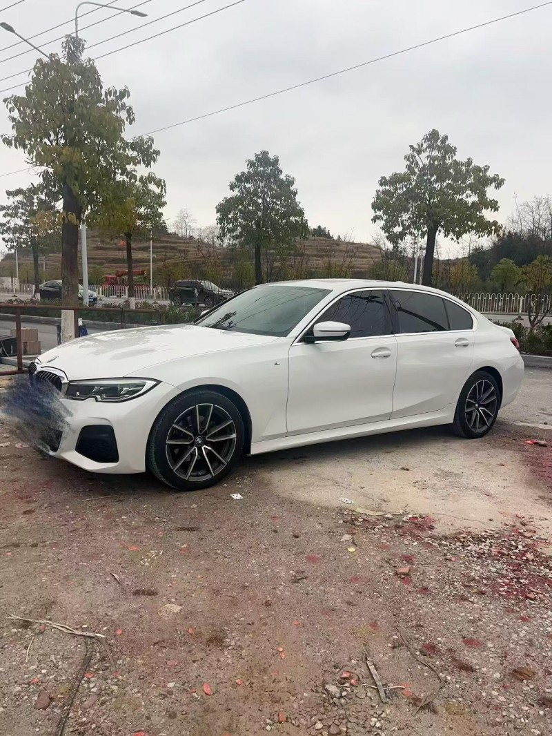 娄底22年宝马3系3