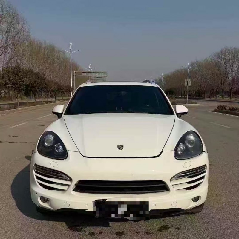 枣庄13年保时捷卡宴1