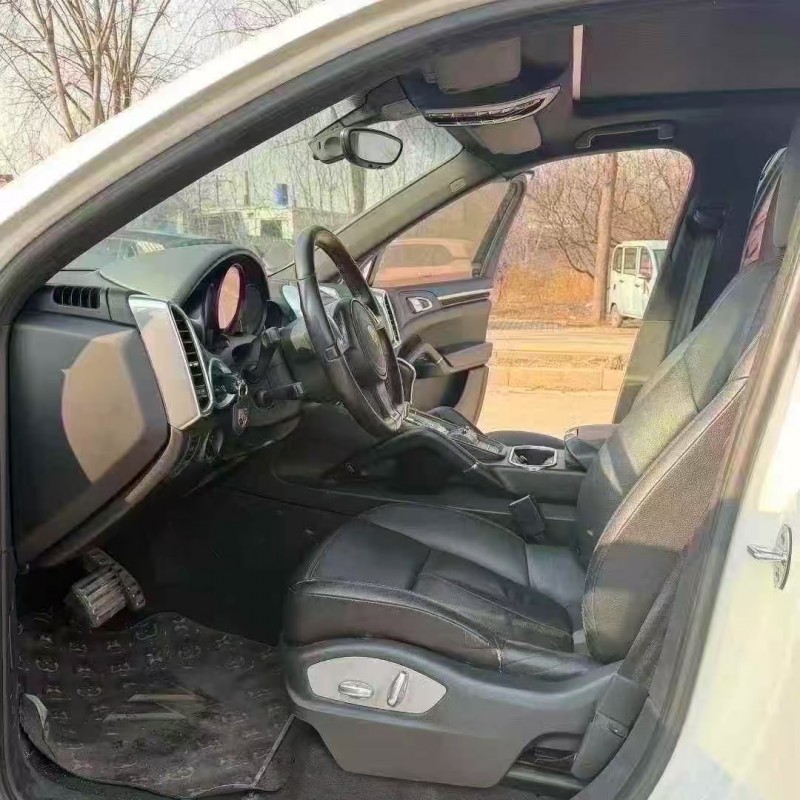 枣庄13年保时捷卡宴4