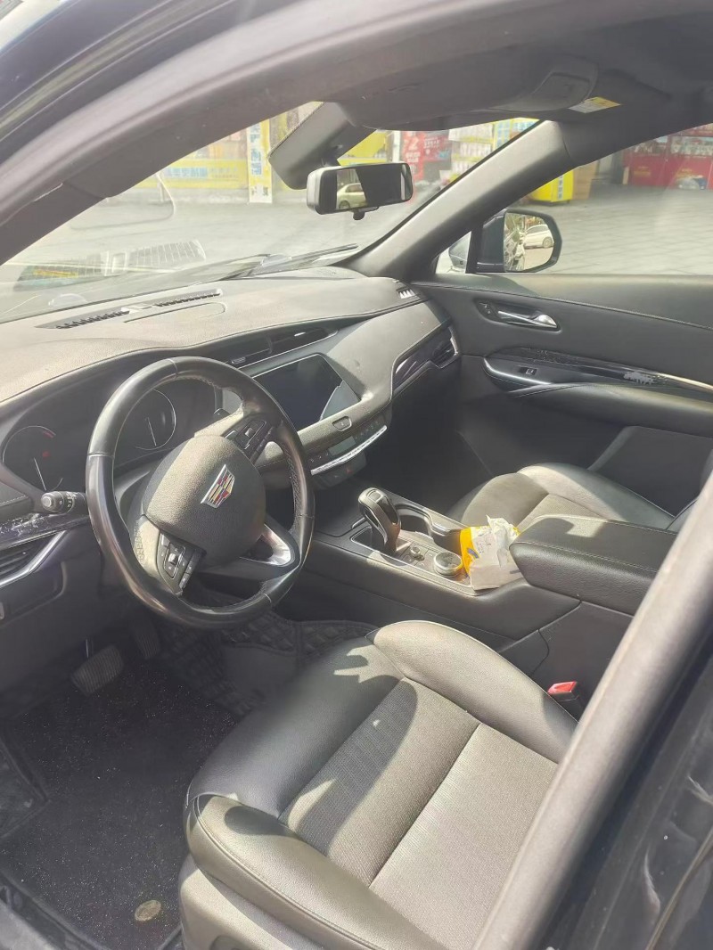 娄底19年凯迪拉克XT43