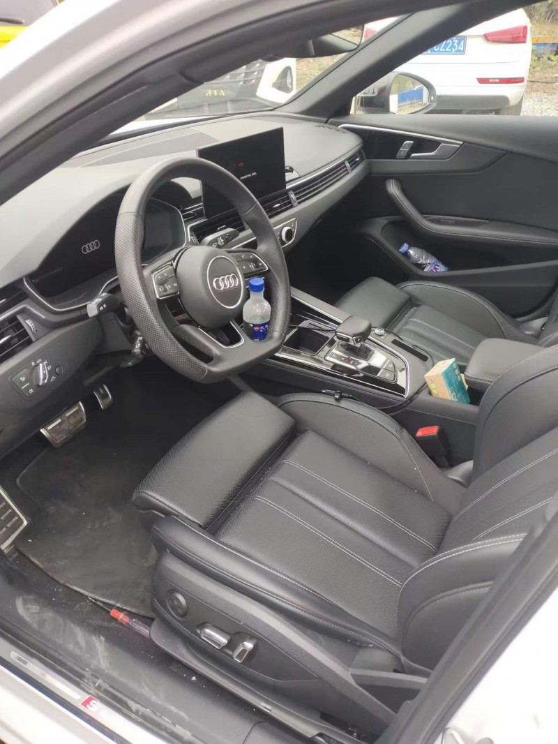 娄底25年奥迪A4L4