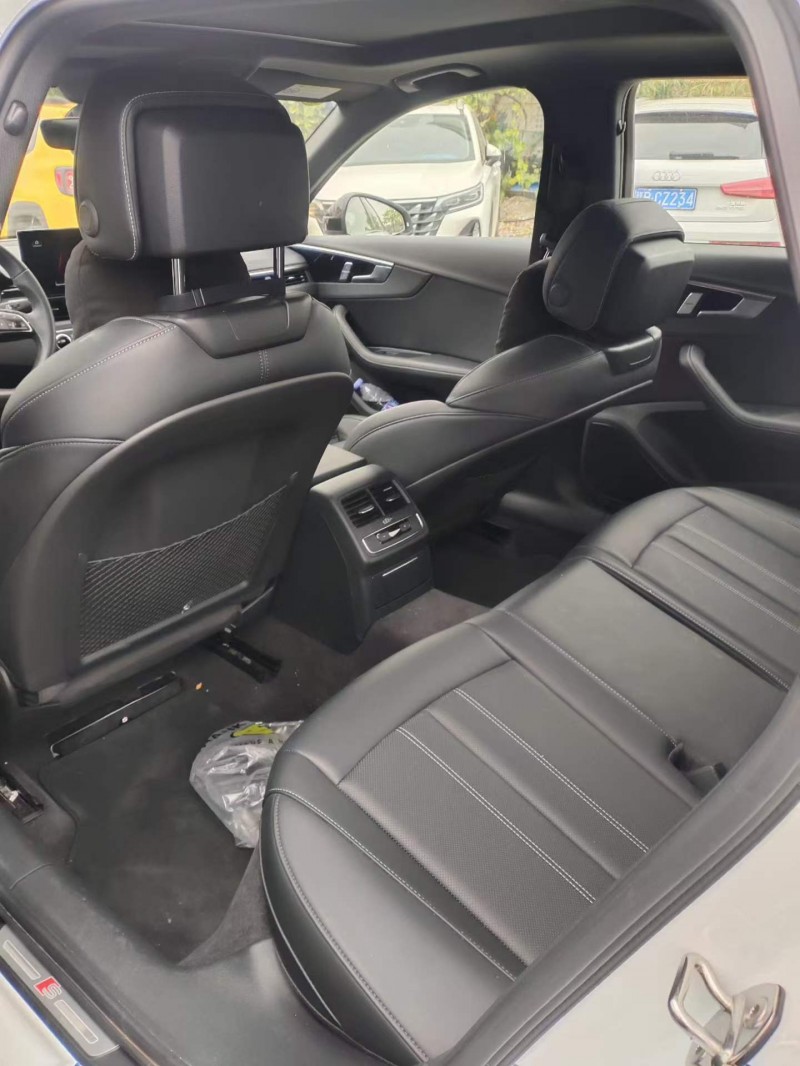 娄底25年奥迪A4L5