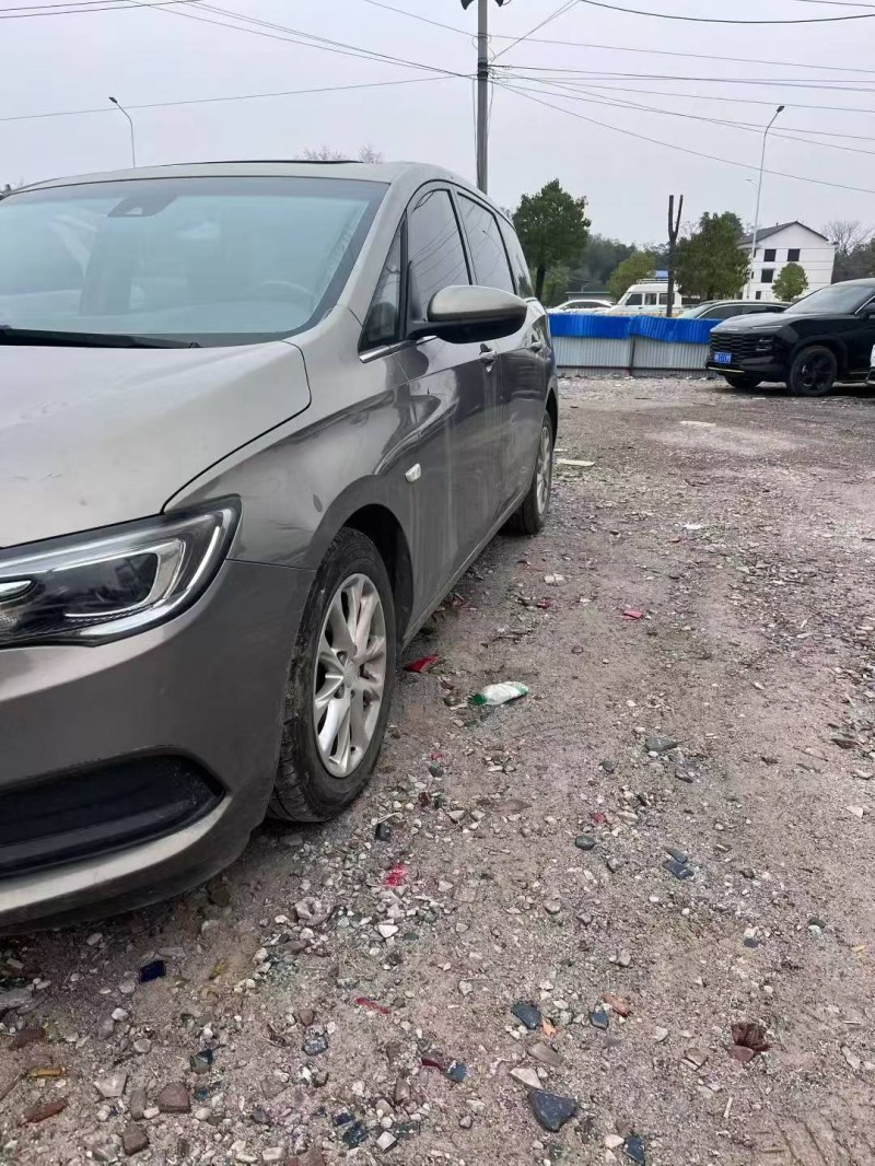 娄底18年别克GL63