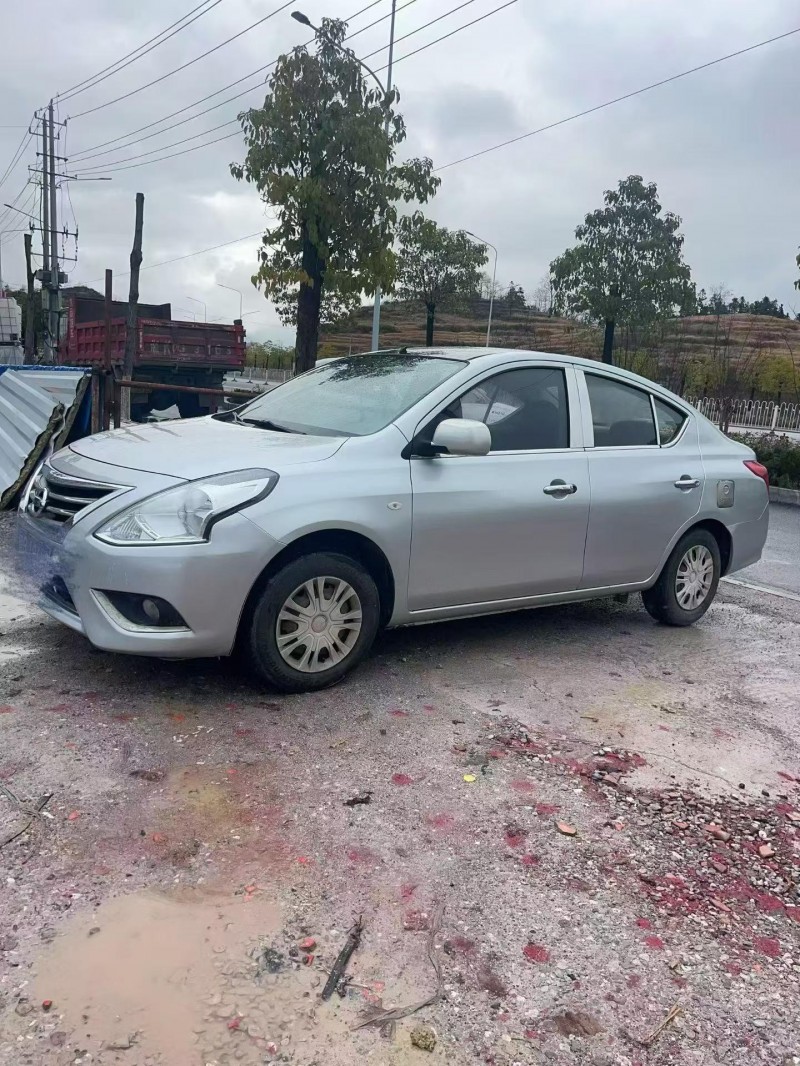 娄底16年日产阳光3