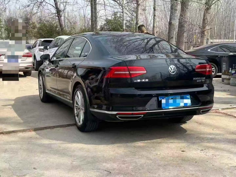 烟台18年大众迈腾8