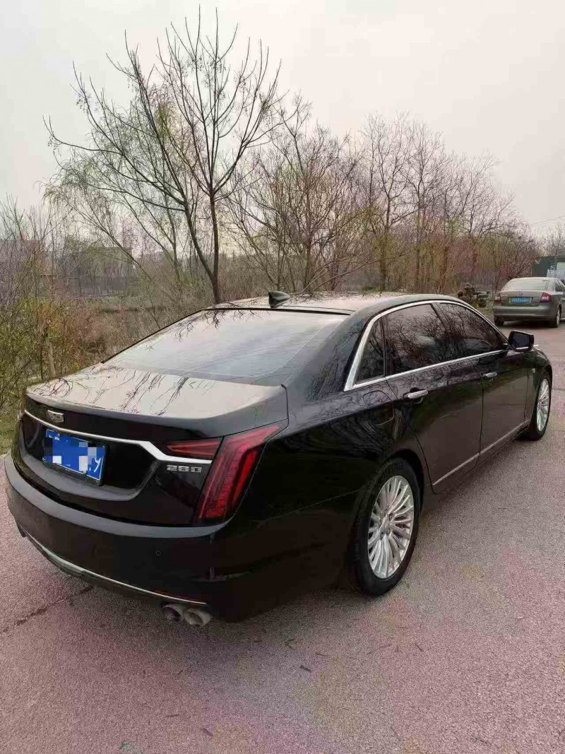 东营19年凯迪拉克CT68