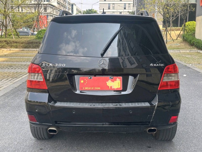 广州11年奔驰GLK9