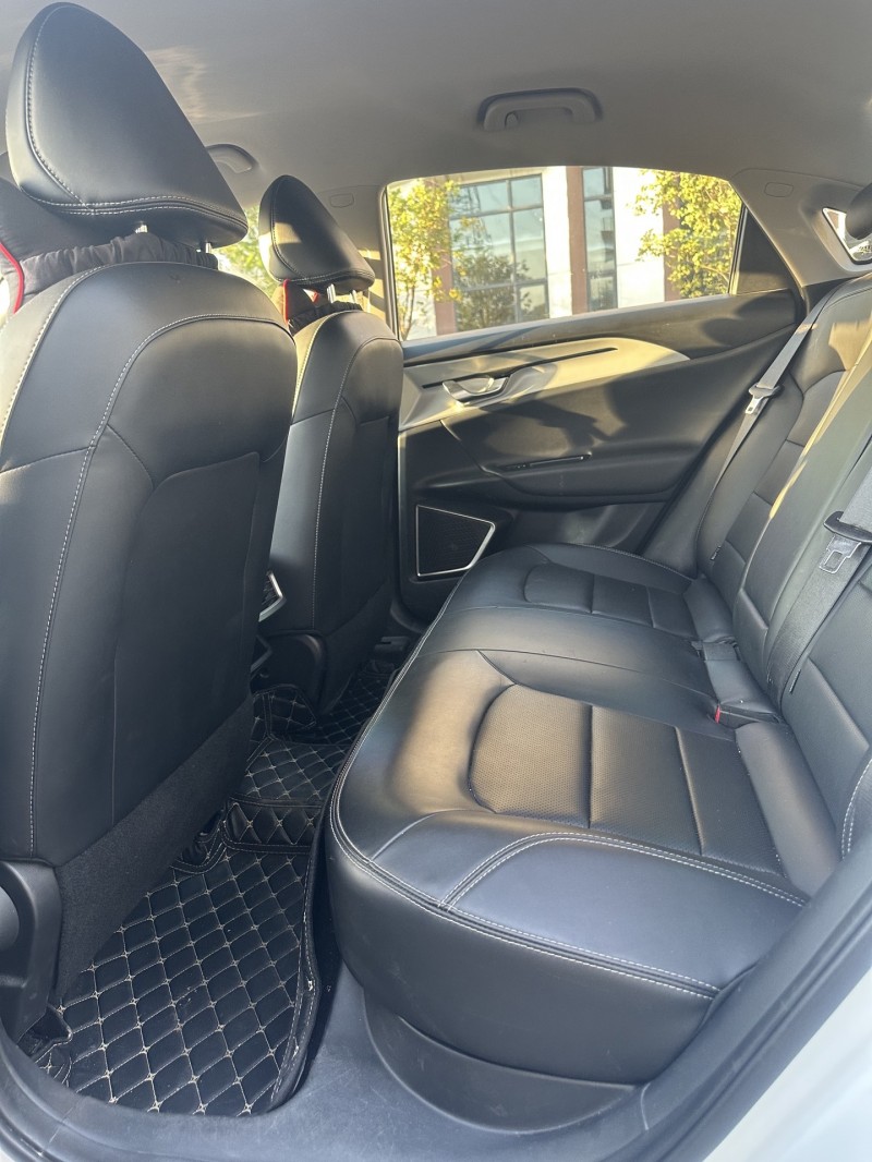 广州22年吉利几何6