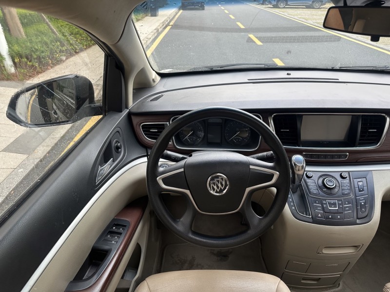 广州15年别克GL88