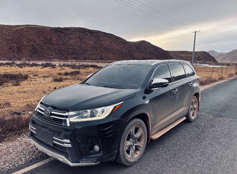 玉树19年丰田汉兰达1