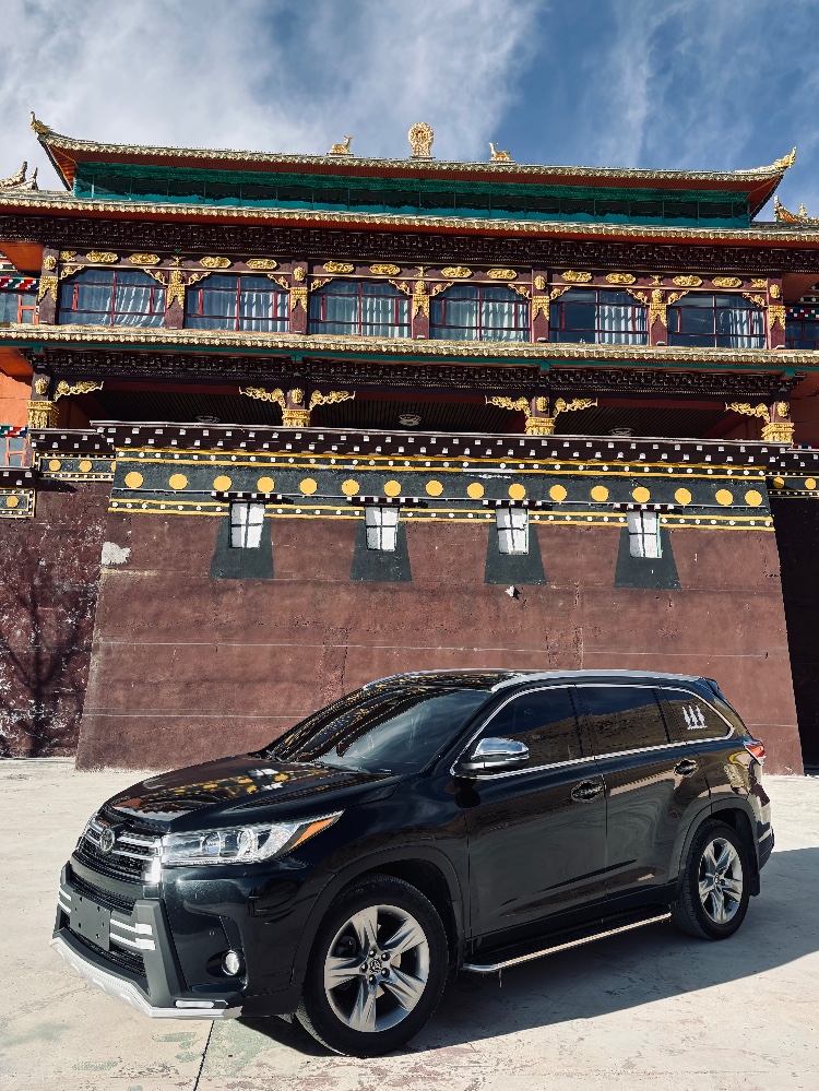 玉树19年丰田汉兰达3