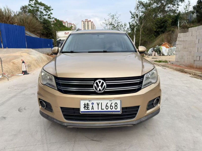 桂林12年大众途观1