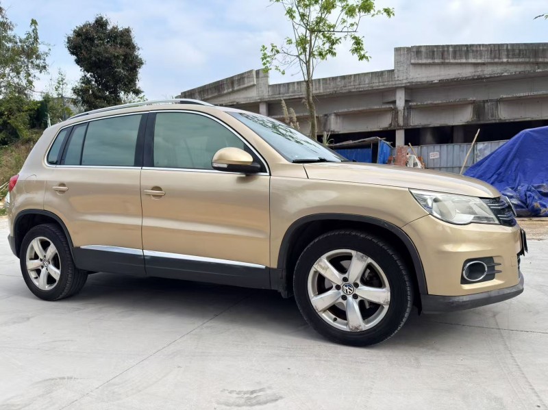 桂林12年大众途观7