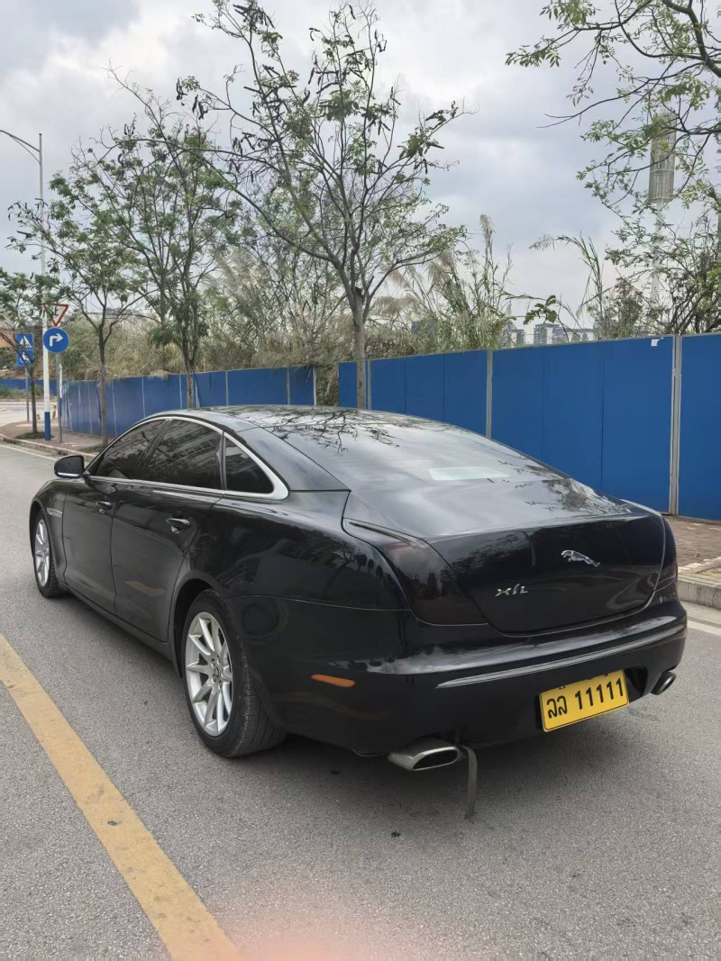 南宁12年捷豹XJ8