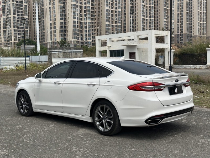 桂林18年福特蒙迪欧7