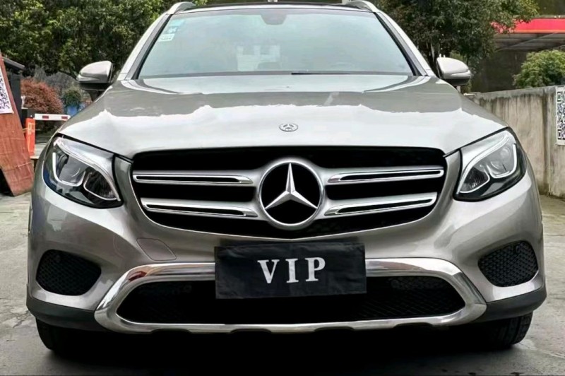 广州19年奔驰GLC1