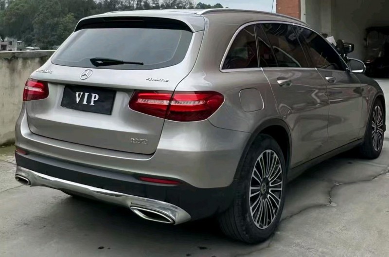 广州19年奔驰GLC10