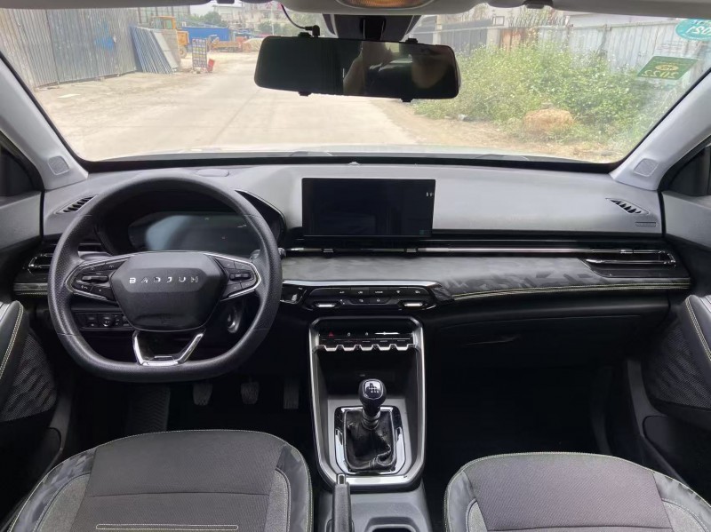 南宁20年宝骏RS33