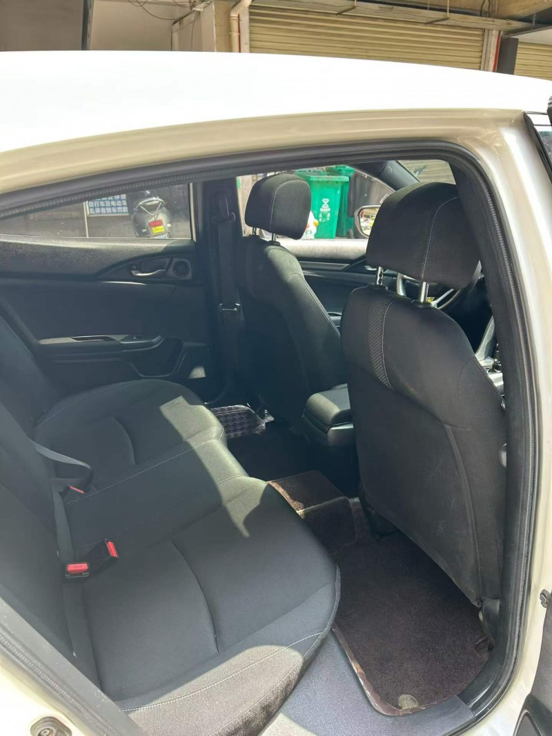 桂林21年本田思域5