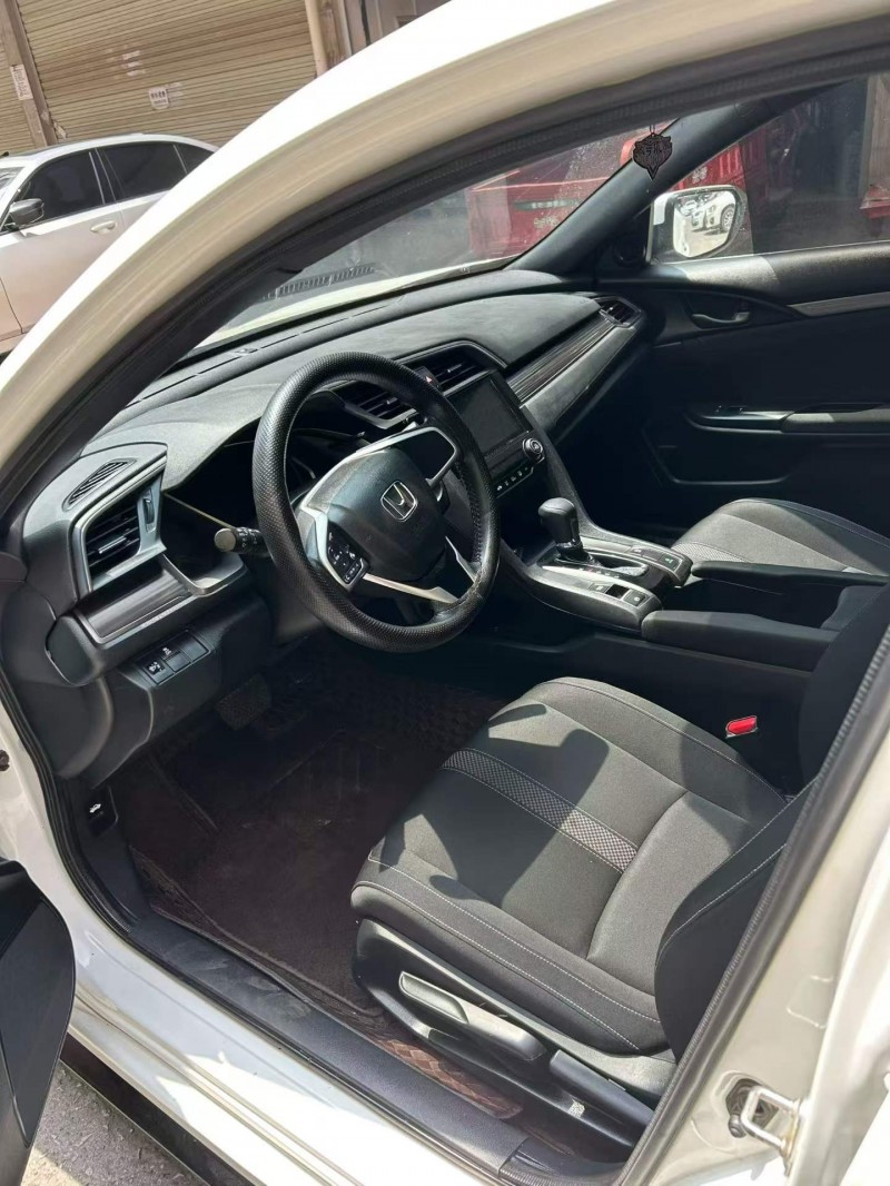 桂林21年本田思域7