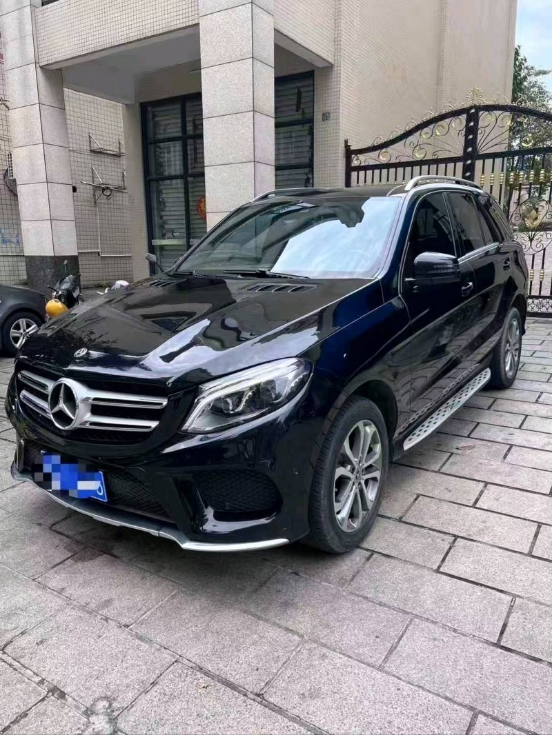 揭阳19年奔驰GLE2