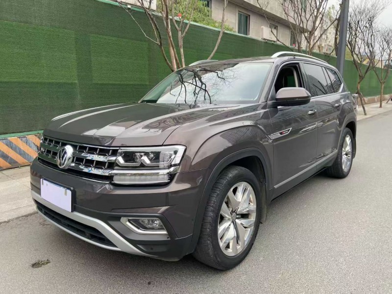 成都19年大众途昂3