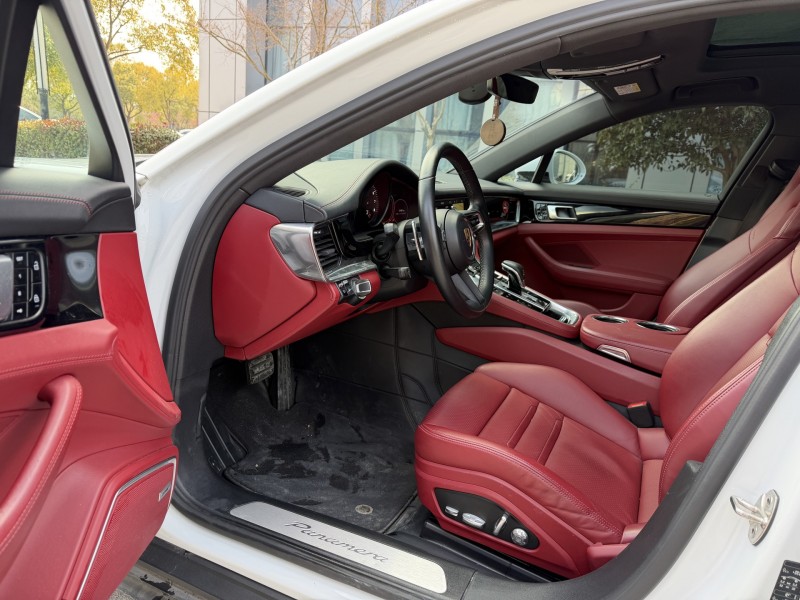 盐城21年保时捷帕拉梅拉3