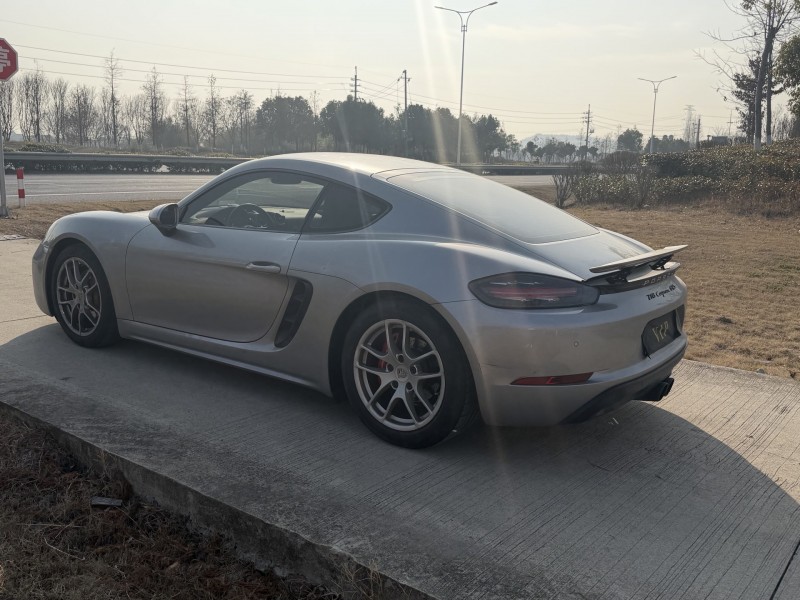 盐城20年保时捷帕拉梅拉8