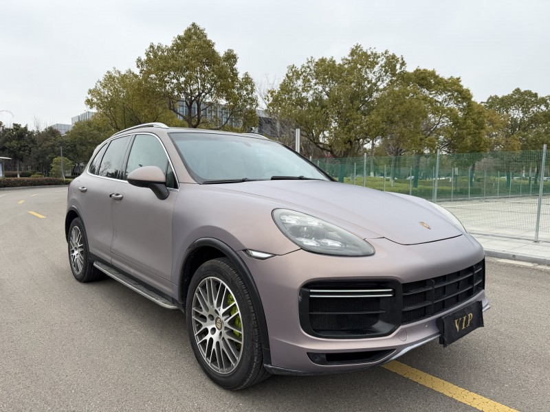 盐城14年保时捷卡宴5