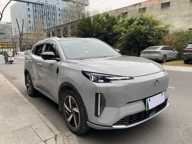 成都24年长安汽车启源2