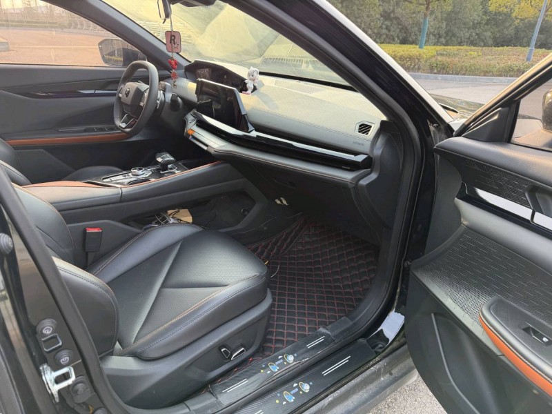 盐城22年长安汽车UNI7