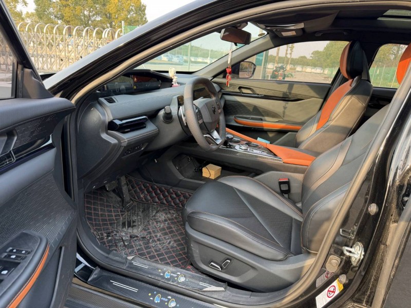 盐城22年长安汽车UNI8