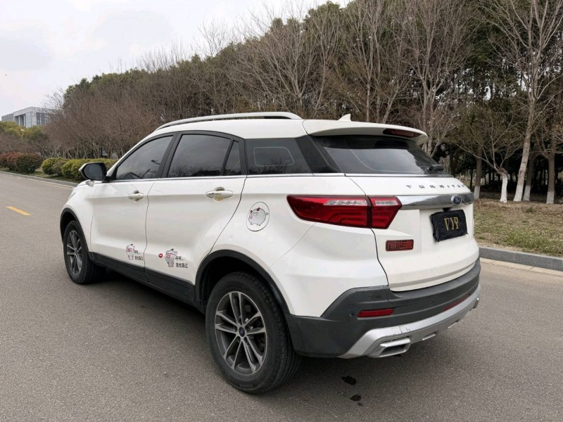 盐城19年福特领界8