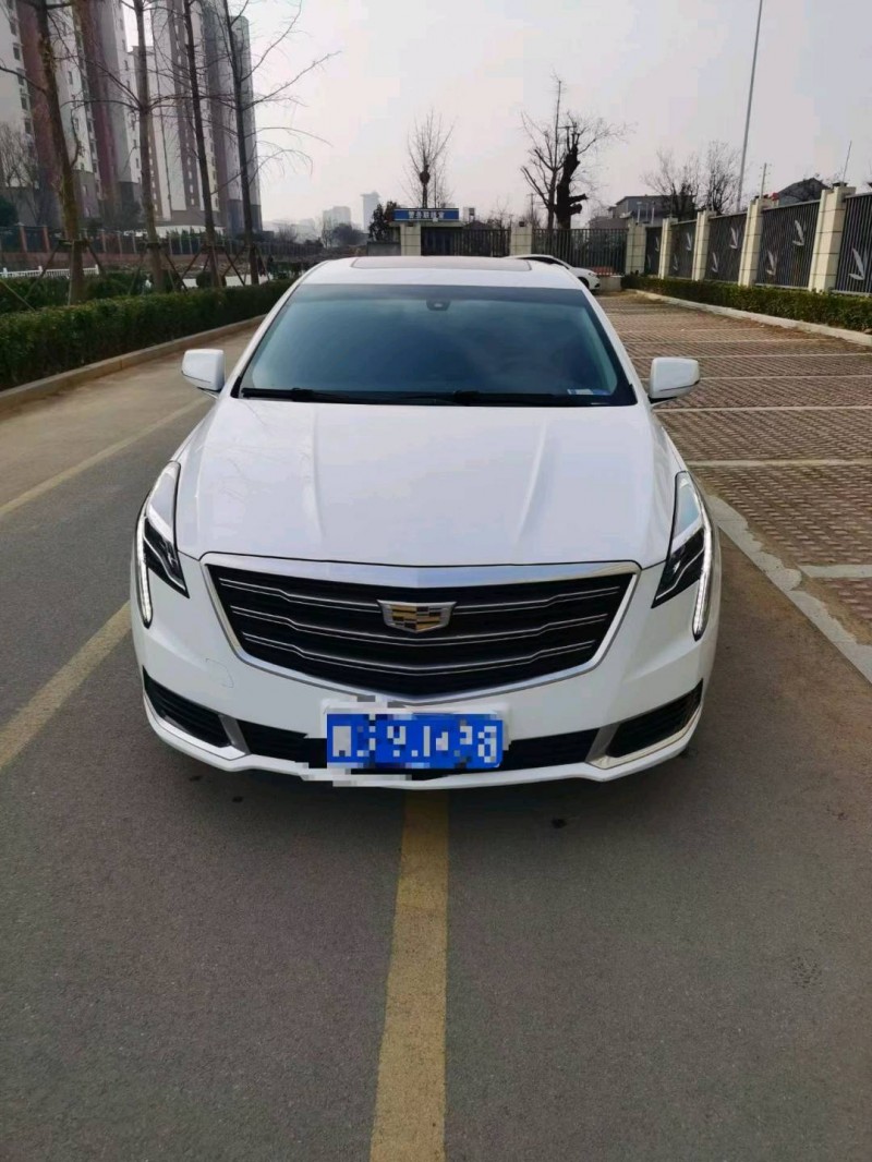 苏州18年凯迪拉克XTS1