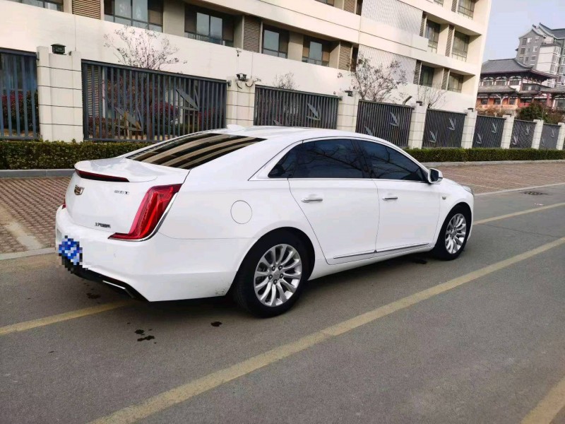 苏州18年凯迪拉克XTS2