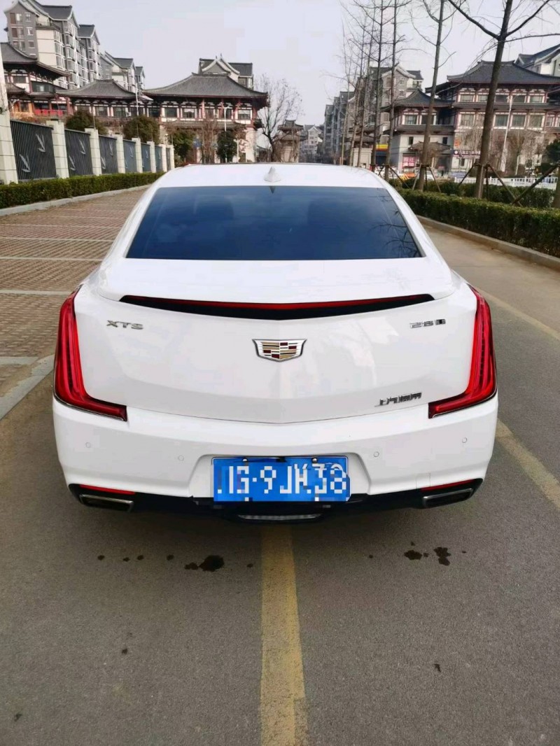 苏州18年凯迪拉克XTS6
