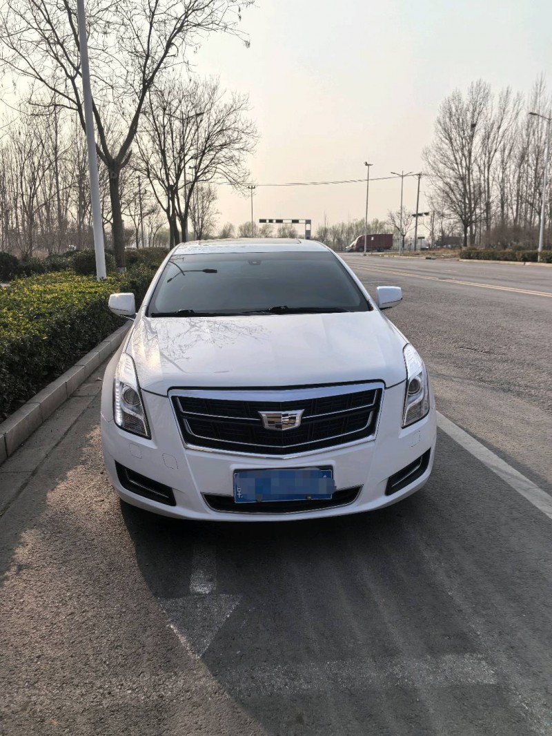 邢台17年凯迪拉克XTS1