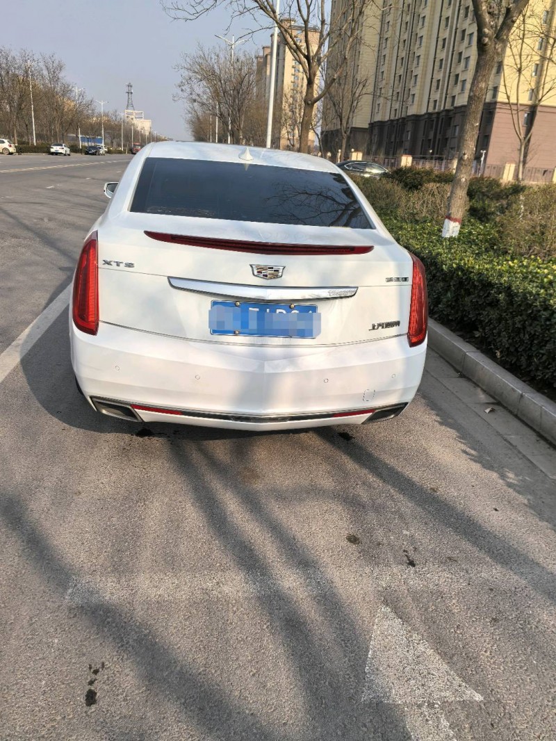 邢台17年凯迪拉克XTS2