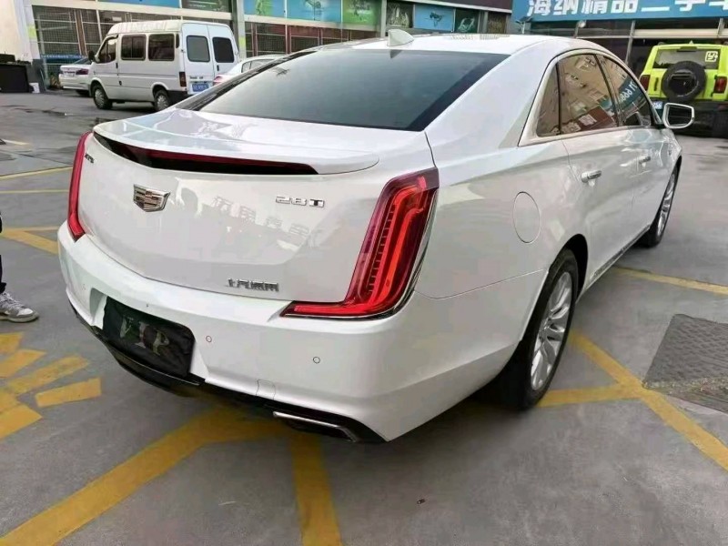 新乡18年凯迪拉克XTS3