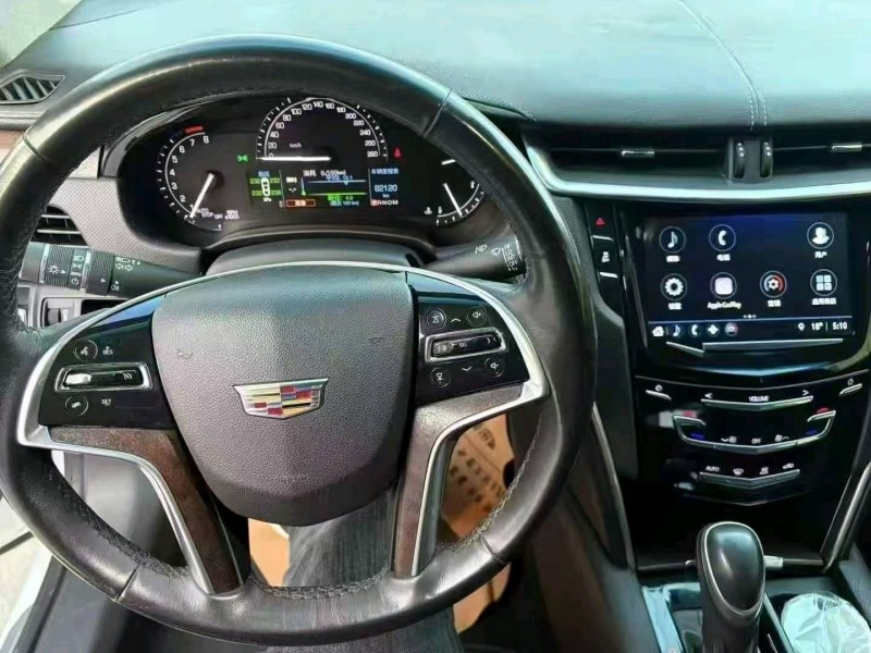 新乡18年凯迪拉克XTS8