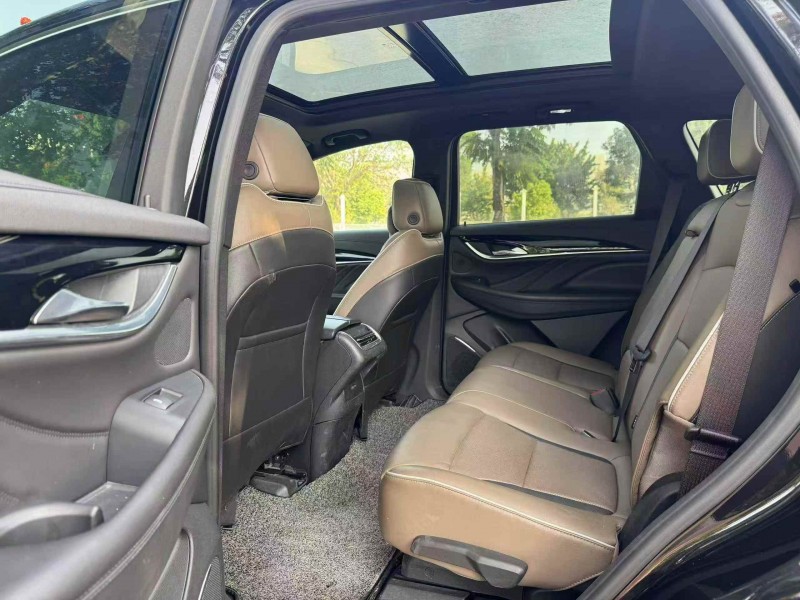 江门22年别克昂科旗8