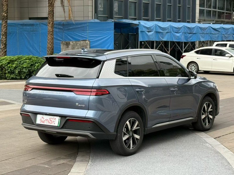 深圳23年比亞迪宋5