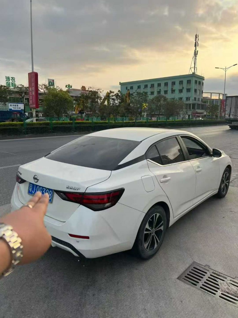 佛山21年日产轩逸6