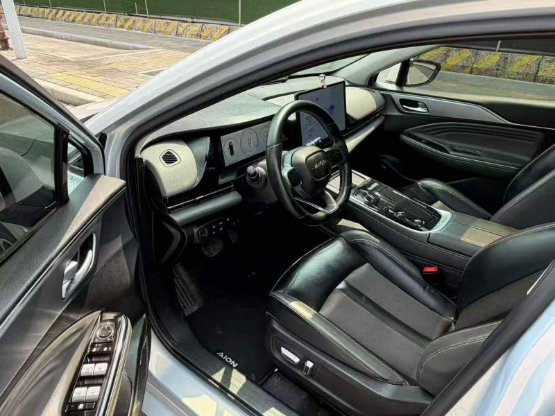 湛江22年传祺埃安S5