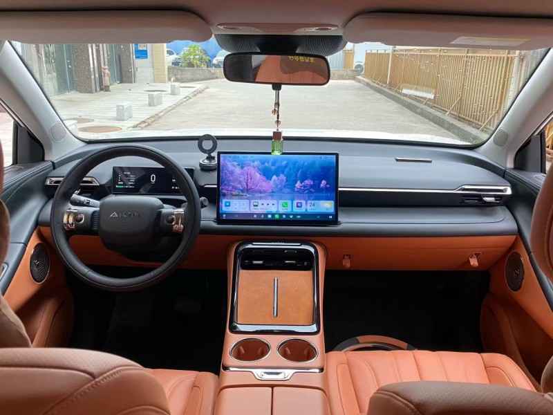 汕头25年传祺埃安V8