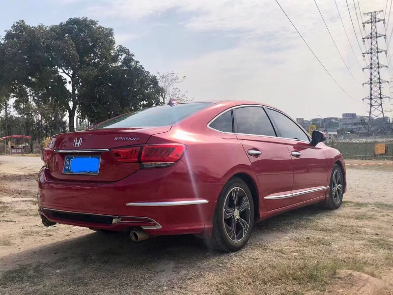 汕头15年本田思铂睿6